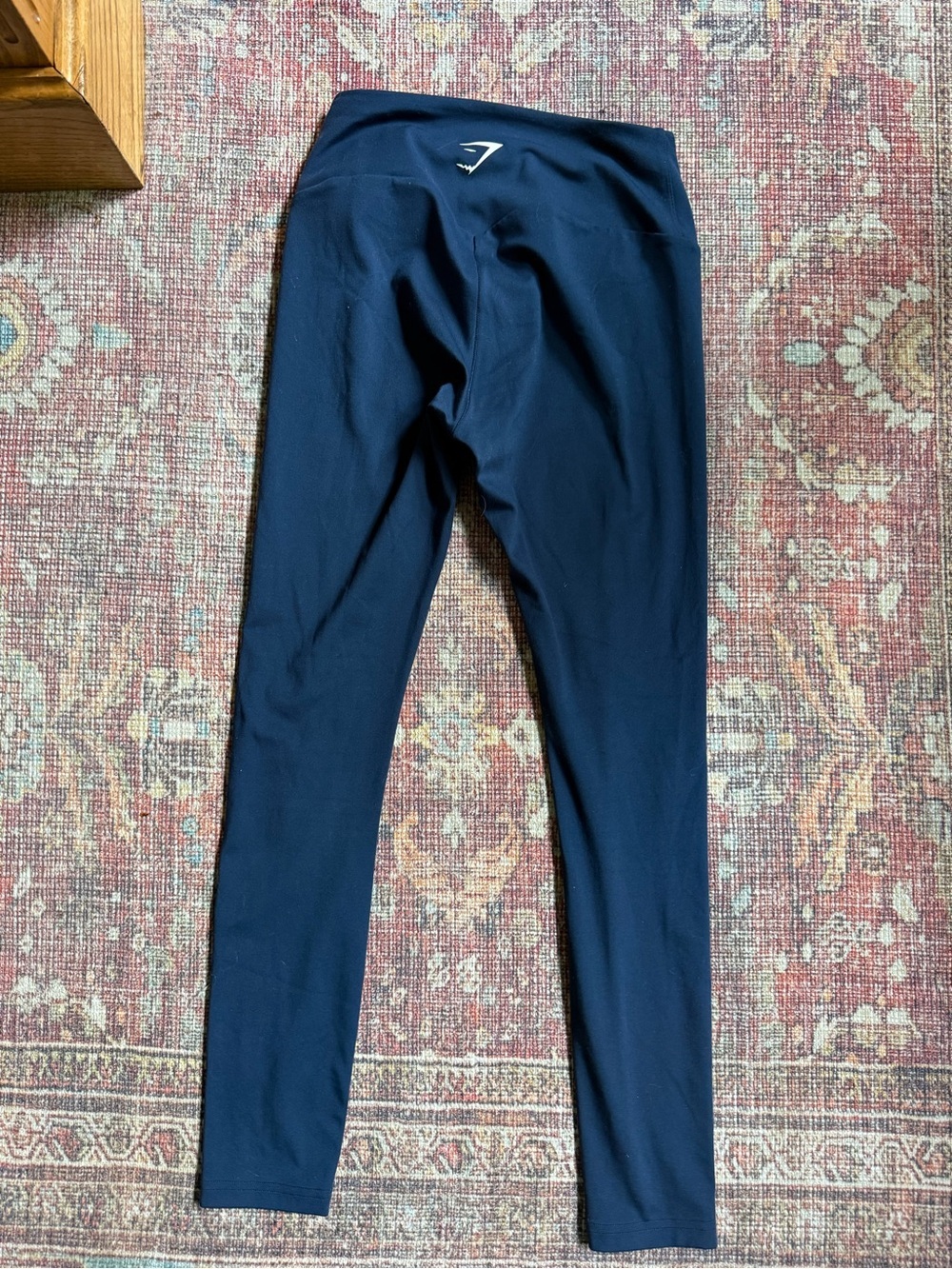 Gymshark women’s small Navy Performance Leggings - Picture 6 of 6